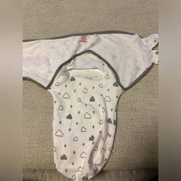 Mama cheetah baby swaddle - Picture 3 of 5